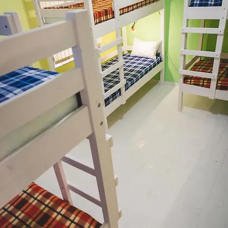 Iq Hostel